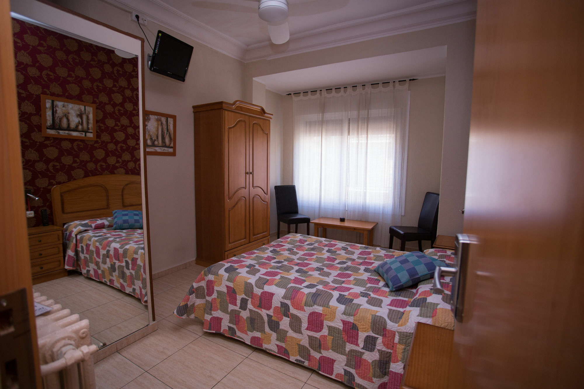 Hostal Navarra Сарагоса Экстерьер фото